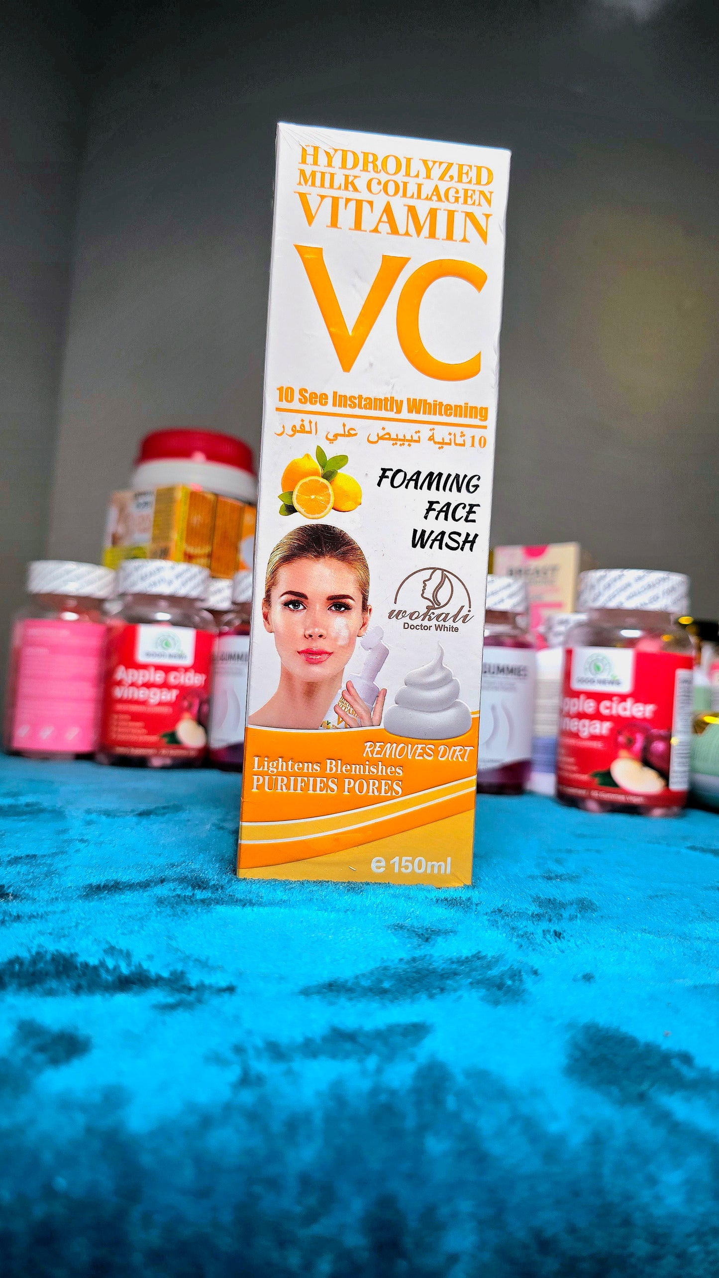 Nettoyant moussant pour le visage à la vitamine C