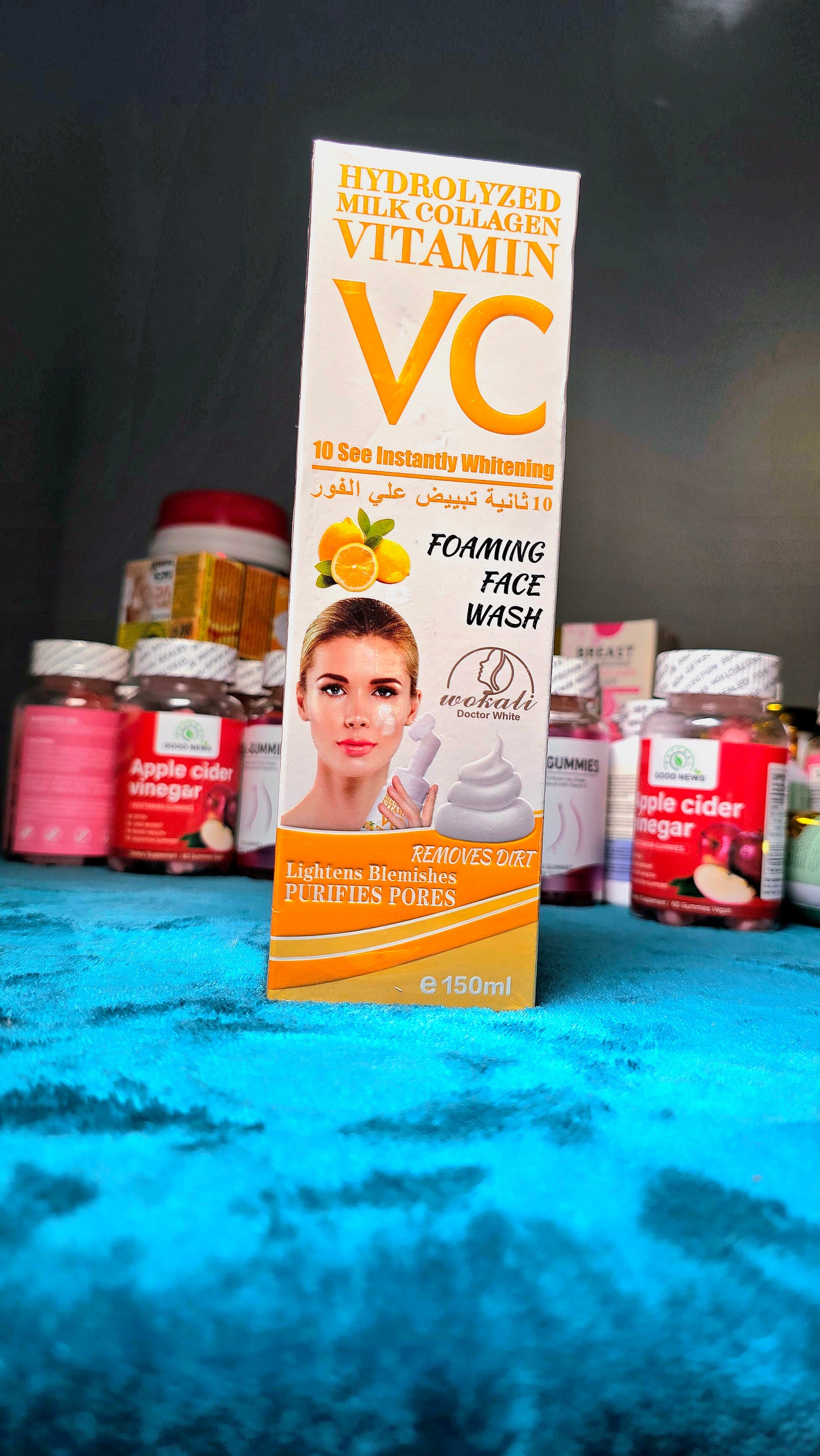 Nettoyant moussant pour le visage à la vitamine C