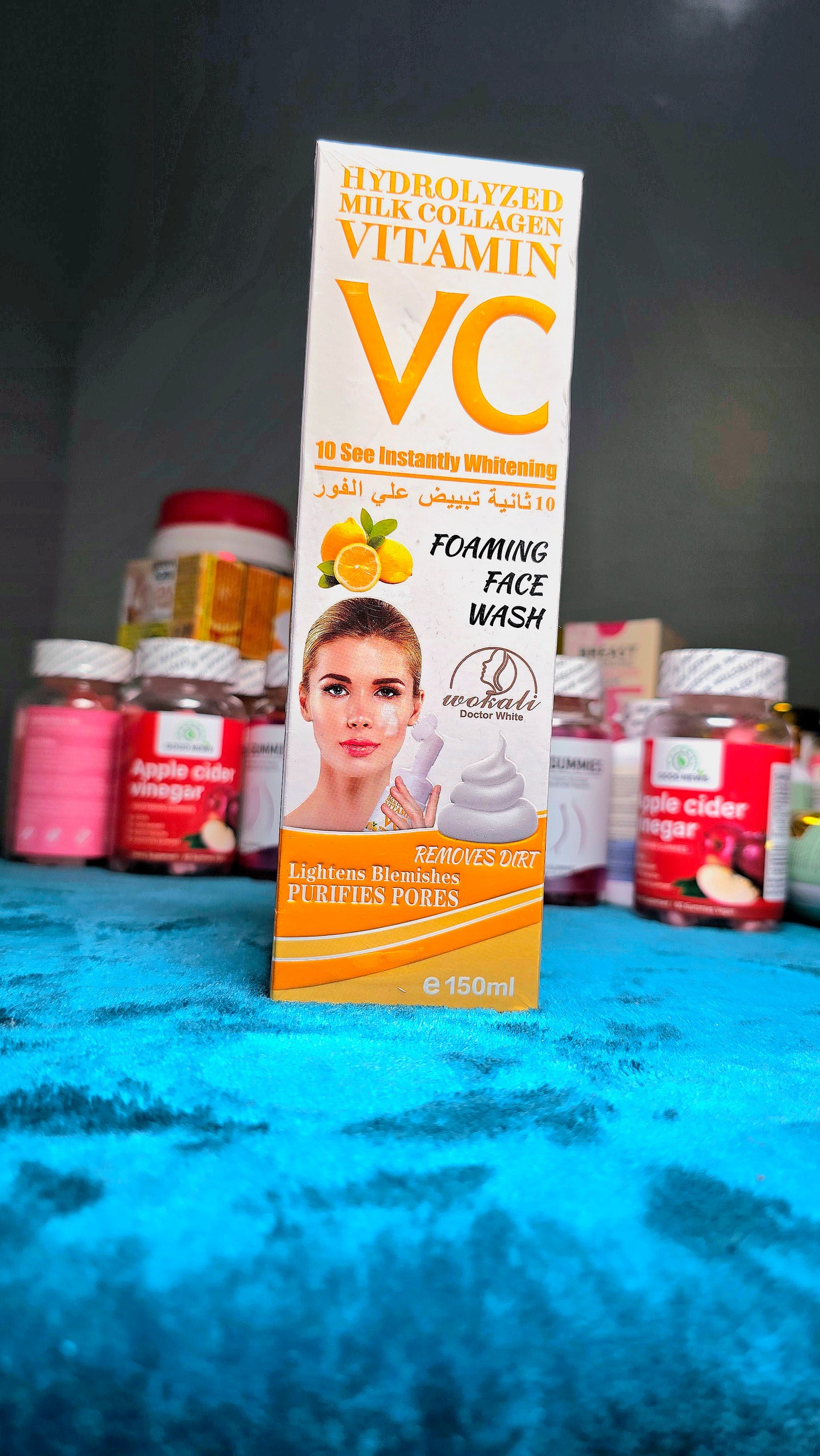 Nettoyant moussant pour le visage à la vitamine C